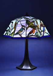 ステンドグラスランプ『野鳥の楽園』